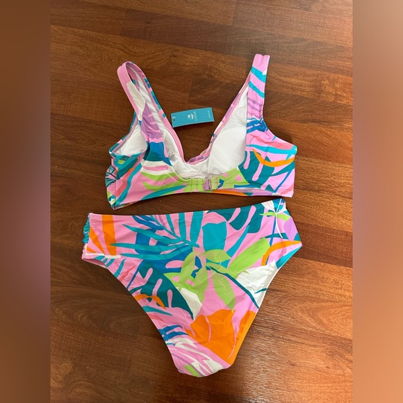 Tropical Print Bikini - Picture 2 of 2